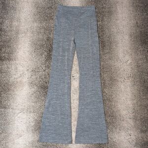 Lou & Grey Marled Feel Good Flare Pocket Leggings Grey Women's XS